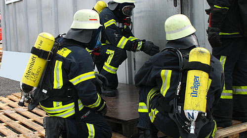 Teamwork bei der Feuerwehr